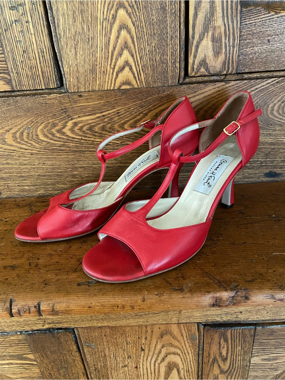Comme il Faut 41 10 10.5 11 red leather tango dance shoes 8 cm 3” heel t strap